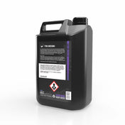 vp detailing product image of 5ltr black container back containing tyre dressing on white background