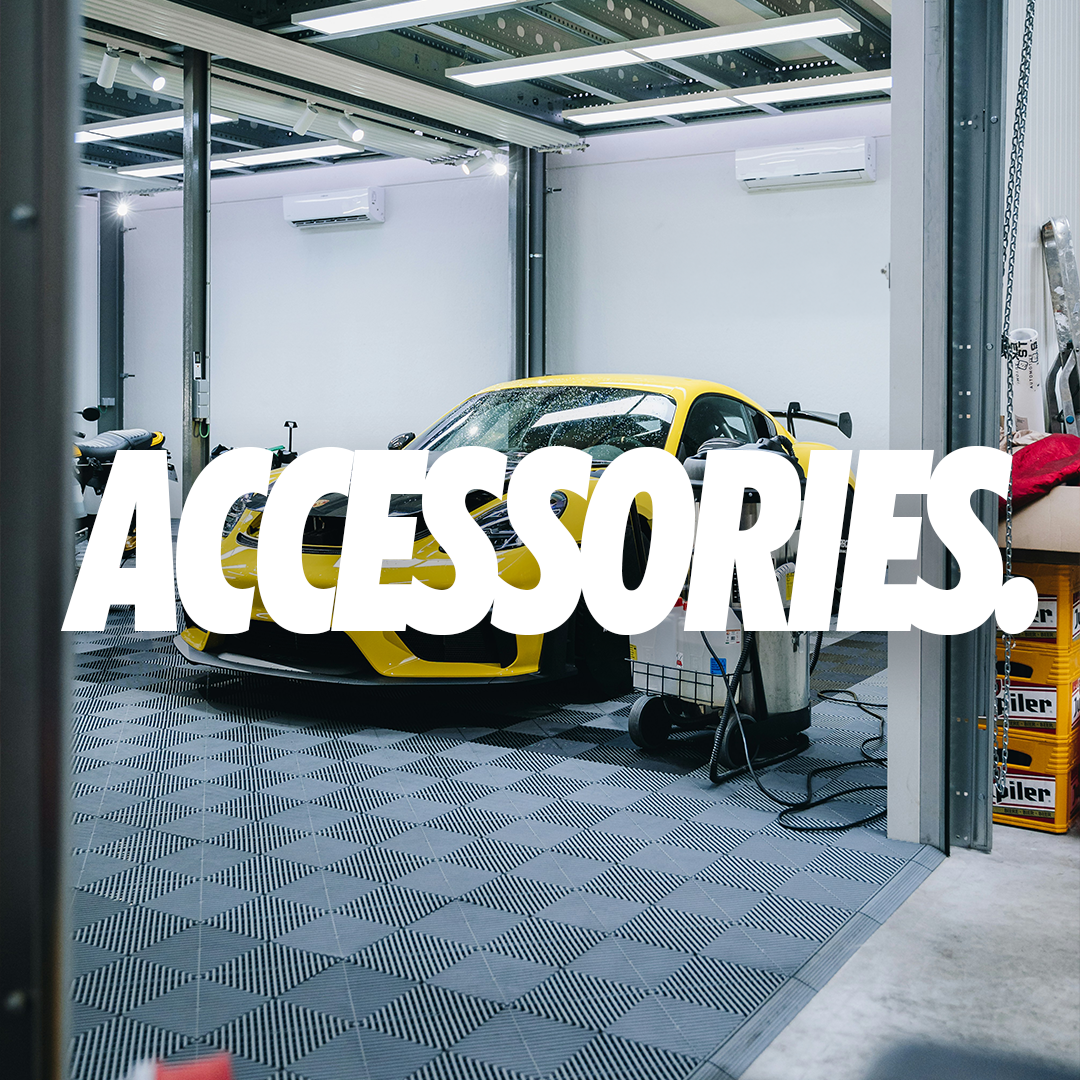 detailing accessories for car cleaning Porsche gt4s in workshop  