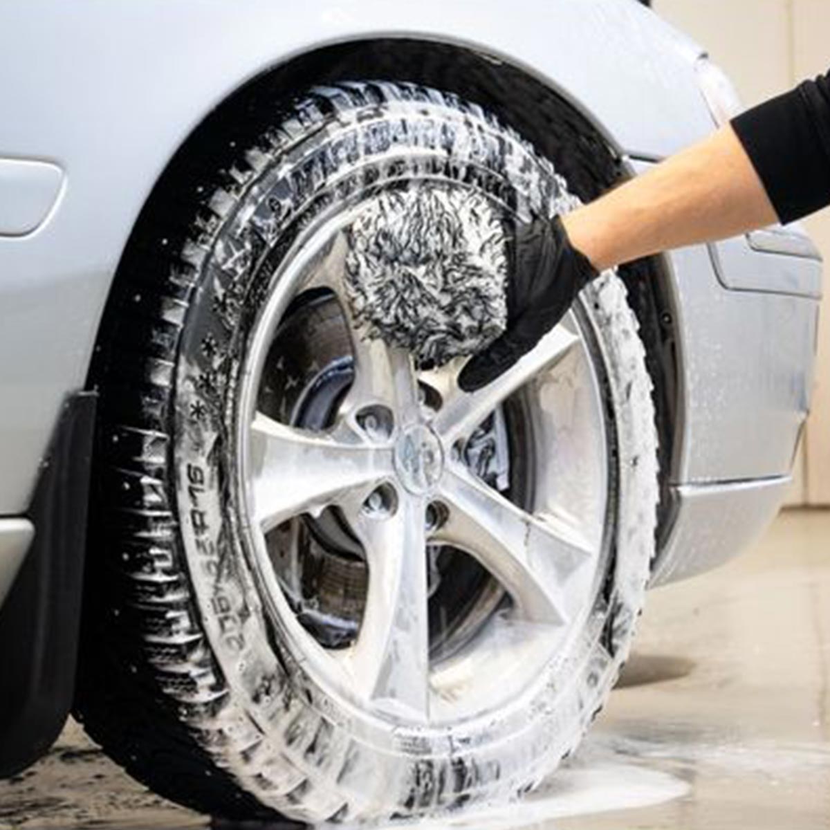 VP-Premium-Wheel-Wash-Mitt-Black-2.jpg